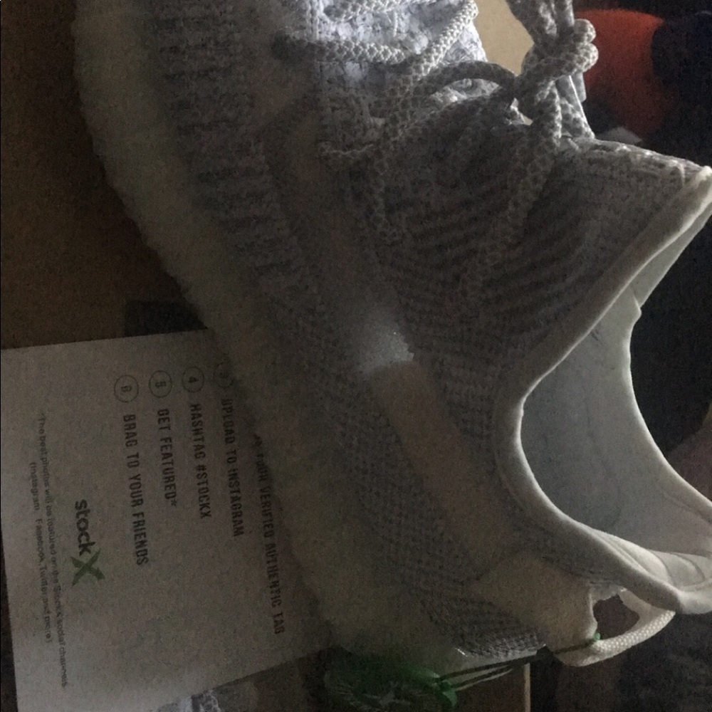 Yeezy 350 static